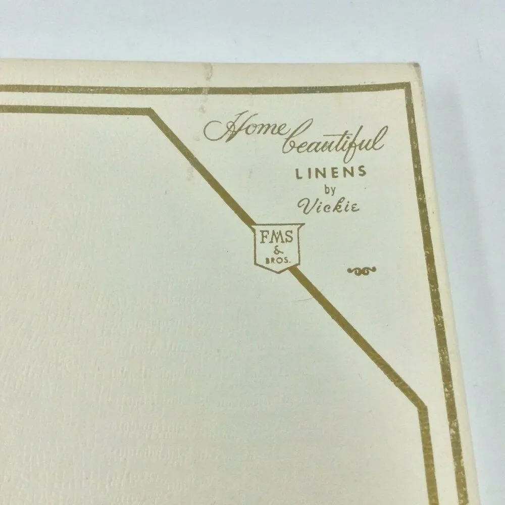 Vintage Home Beautiful Linen Vickie FMS Bros White Tablecloth 54x72 New